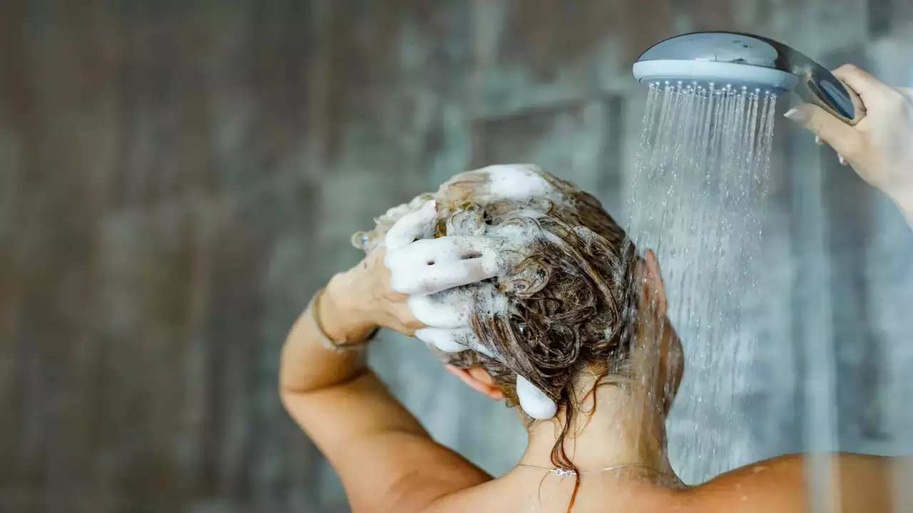 Warum der Friseurstuhl mit Waschbecken ein Must-Have ist