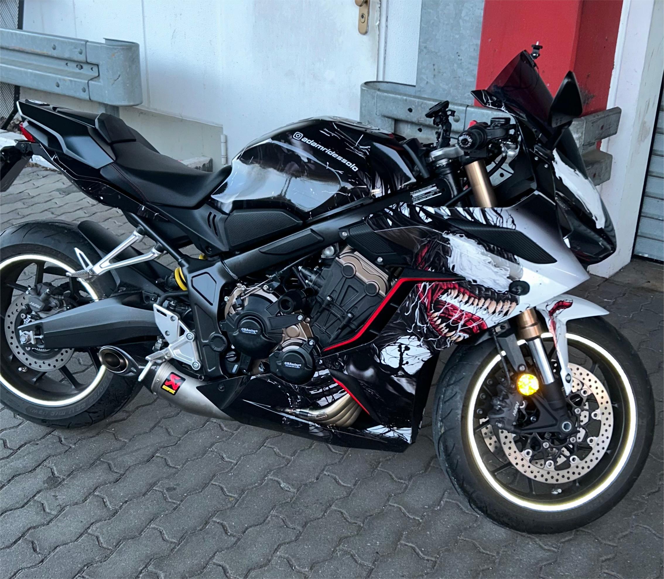 Kosten Auto Folieren Komplett – 10KWRAPS bietet Dir alle Möglichkeiten