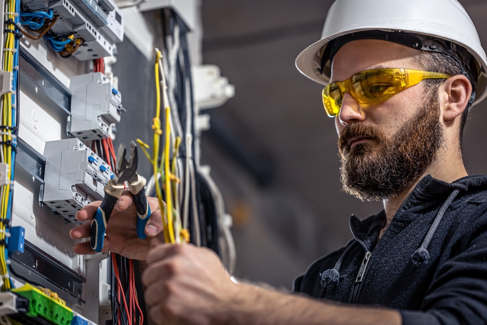 DGUV V3 Prüfung: Typische Prüfschritte bei der elektrischen Sicherheitsprüfung